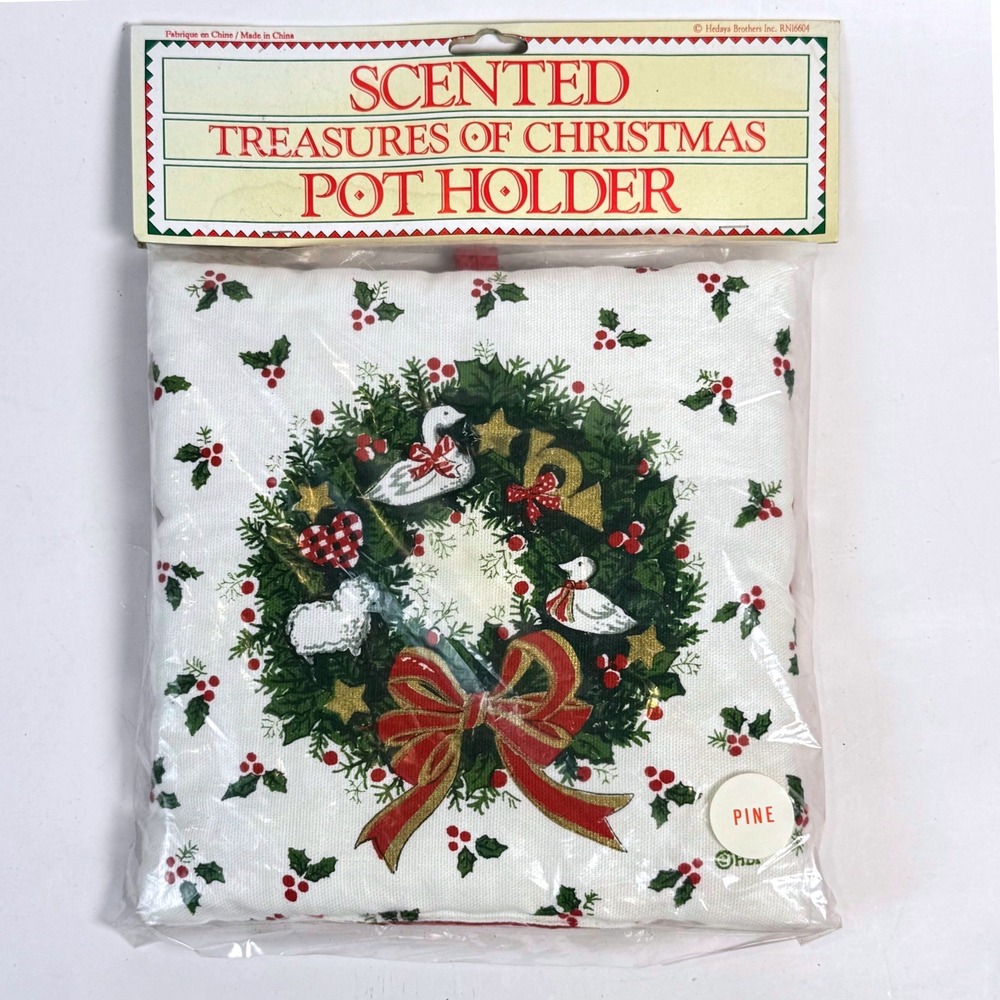 Vintage Hedaya Brothers Treasures of Christmas Pine Scented Pot Holder NIP